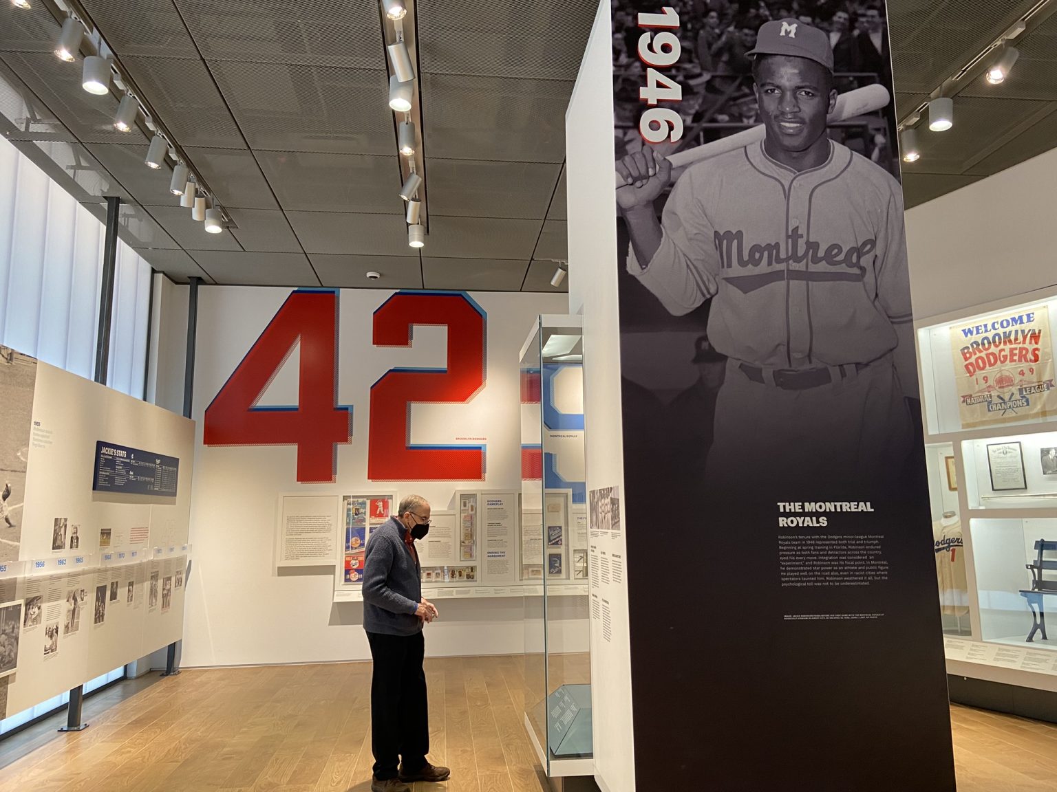 NYC’s New Jackie Robinson Museum: A Trailblazer’s Legacy – Side Of Culture